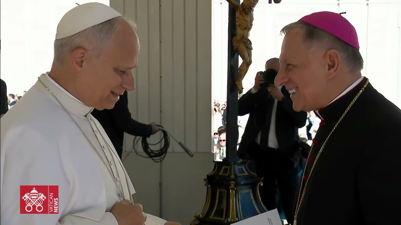 Metropolita lwowski Mieczysław Mokrzycki i bp Jan Sobiło z Zaporoża u Leona XIV