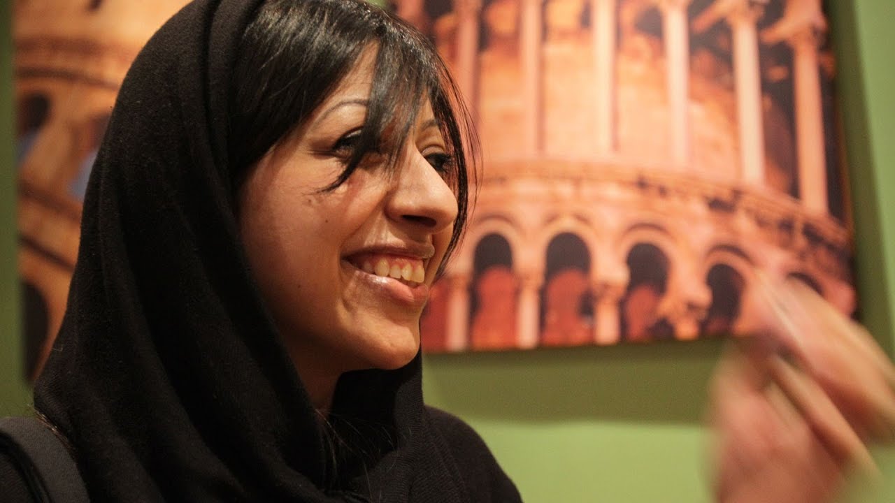 Freed Bahraini Activist Zainab Alkhawaja On Her Year In Prison, Continued Detention of Her Father