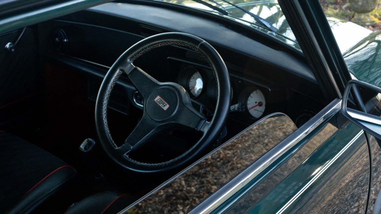 1994 Rover Mini Cooper 1.3i Interior Review