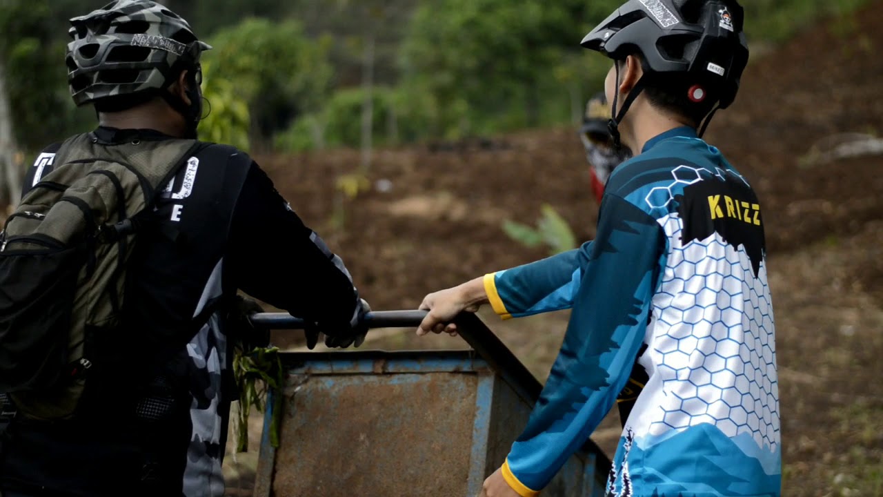 GOWES GUNUNG MANGLAYANG KANHAY | MTB BANDUNG TIMUR
