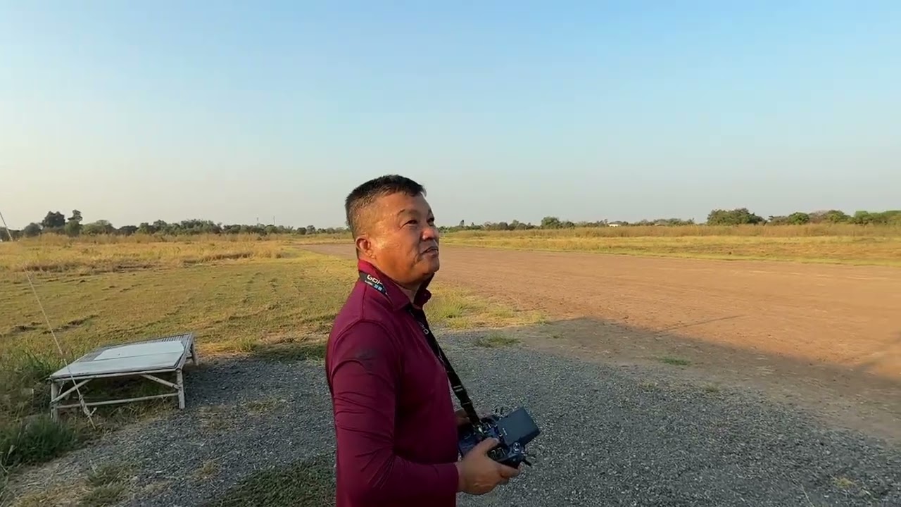 สองคนพี่น้องในวันอาทิตย์ 1/2/69