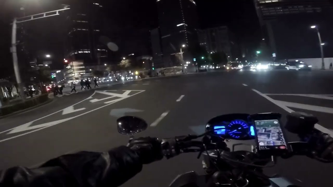 SUZUKI GSR400 | WR'S SLIP-ON Exhaust Sound | Tokyo Night Ride