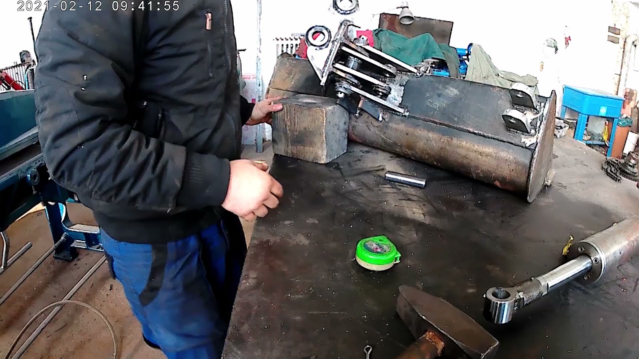 Svahovacia lyžica na minibáger-HOME MADE- (prerábka na hydraulicky naklápaciu)