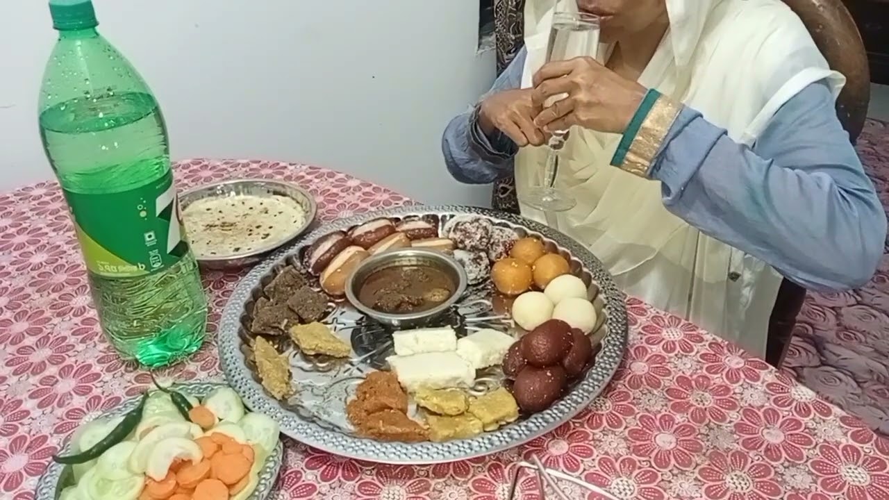 Shab e barat special Khabar. Ruti,Gorur mangsho,different types of sweets ,Different types of Halwa