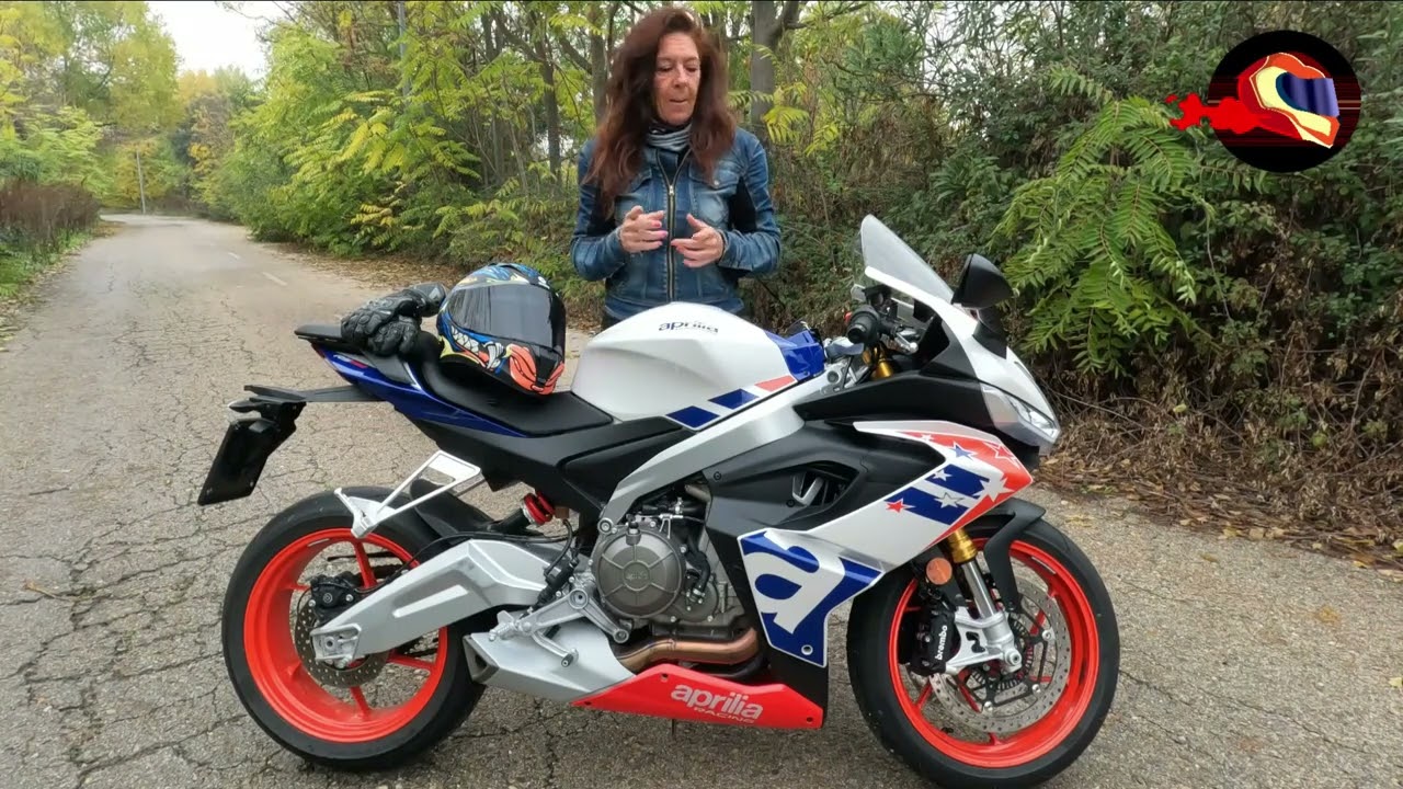 En moto con Elena Calleja: Prueba Aprilia RS660 Limited Edition 2022