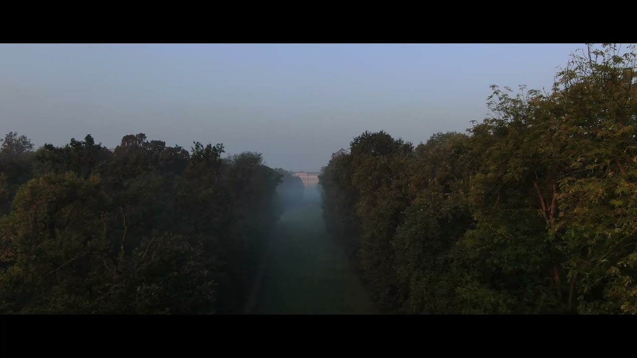 PARCO DI MONZA : avvicinamento alla Villa Reale
