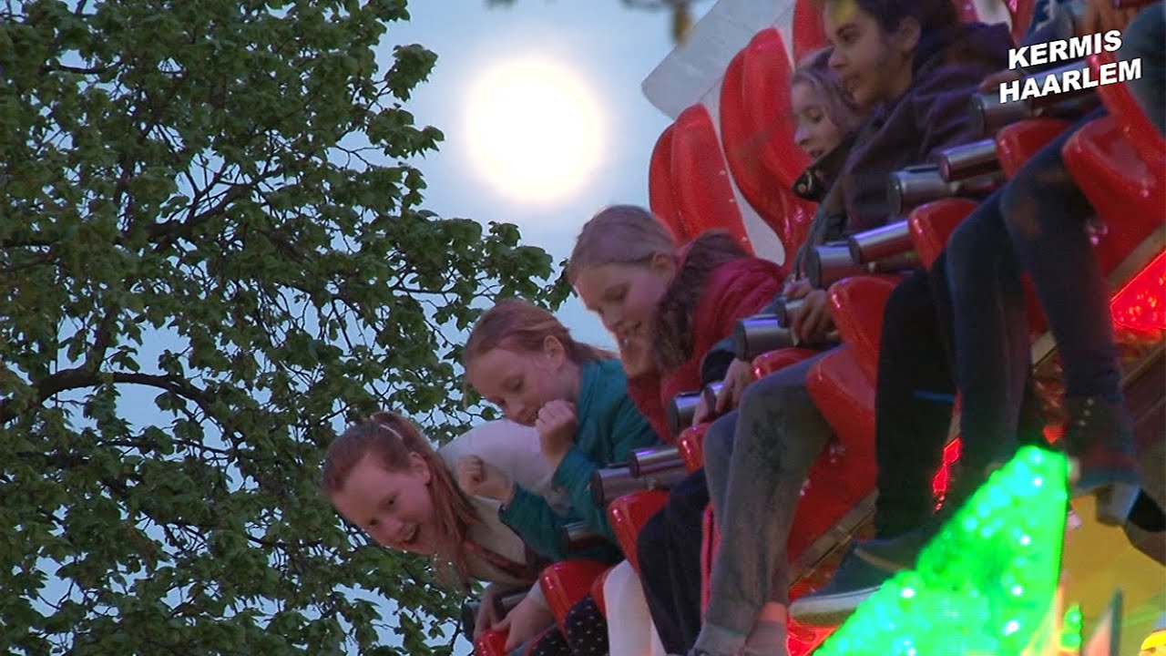 Kermis Haarlem Zaanenlaan 2015 - Avond