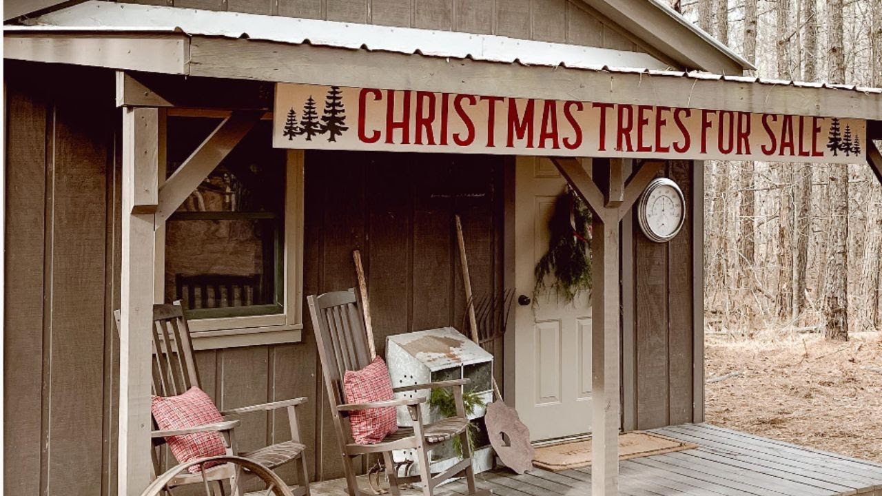 Cozy Christmas Country Cabin Home Tour