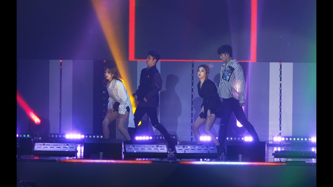 K.A.R.D (카드)[4K 직캠]You in Me 유인미@180331 락뮤직