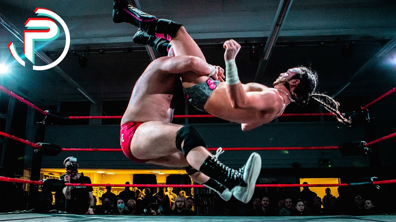 Connor Mills vs. Brendan White (Full Match)