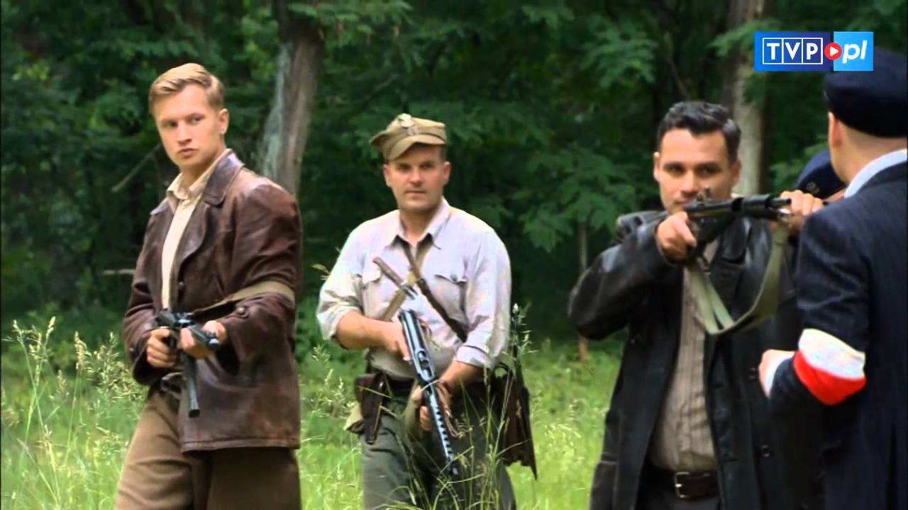 █▬█ █ ▀█▀ Czas honoru V - Napad na posterunek - scena z odc. 55