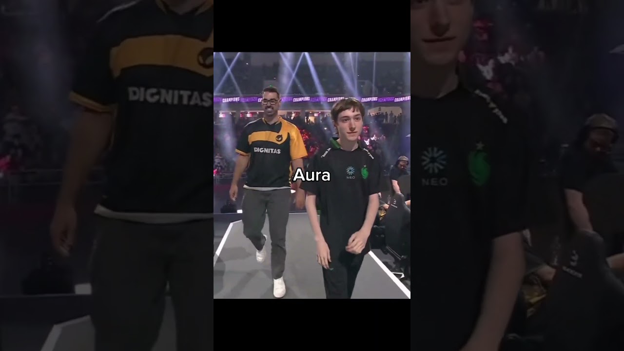 Peterbot has Aura #aura #peterbot #fortniteproplayer #fortnite #peterbotfn Peterbot carried Aussie a