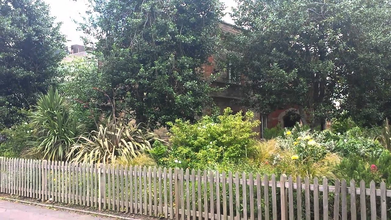 Kennington Park London - UK