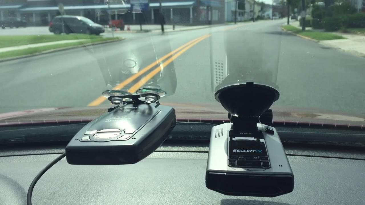 Escort iX versus Passport 9500ix on Ka Band Police Radar