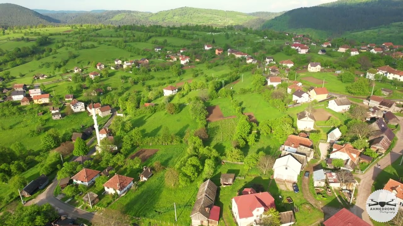 Ptičja perspektiva: Selo Budoželje kod Vareša iz zraka - 4K