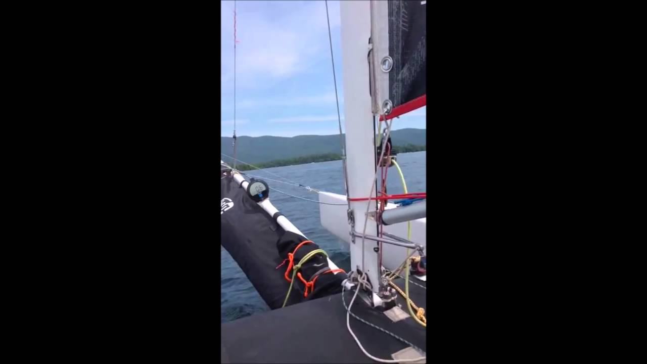 Bimare F18HT Catamaran 7 knots in 4 knot breeze