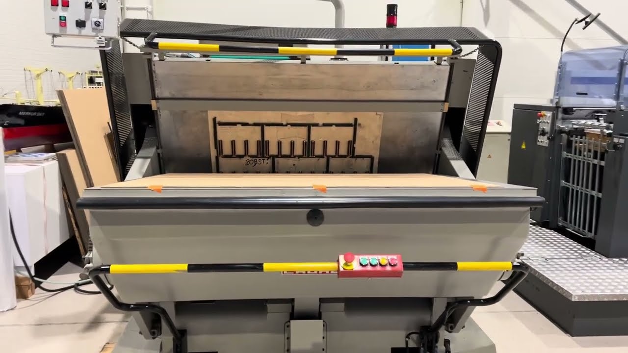 Cauhe IVA 120&times;160 die-cutter
