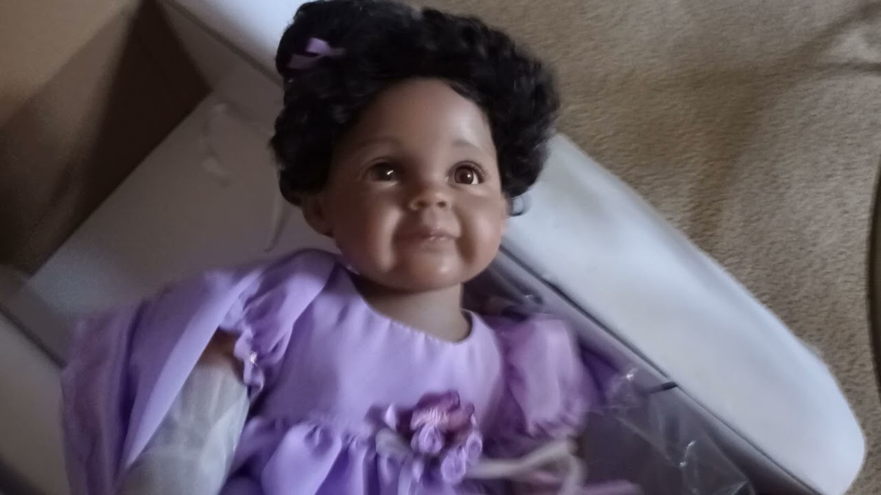 Review of Ashton Drake Doll Take Me to ...Part 1