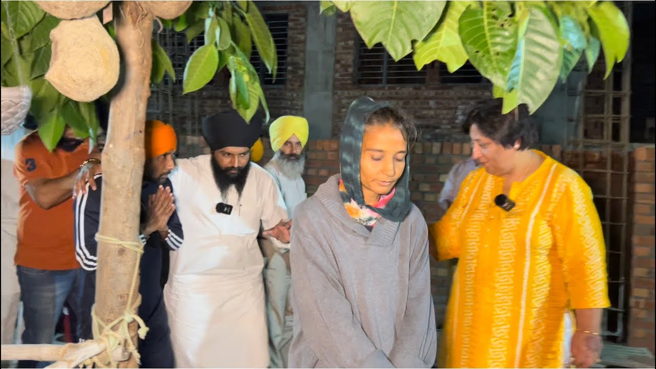 ਦੇਖੋ ਕਿਵੇ ? 35 ਸਾਲ ਦੀ ਸਰਬਜੀਤ ਕੌਰ ਭੈਣ ਕਰੋੜਪਤੀ ਤੋ ਅੱਜ ਰੋੜ ਪਤੀ ਬਣ ਗਈ 5 ਸਾਲਾਂ ਤੋ ਸੜਕਾਂ ਤੇ ਨਰਕ ਕੱਟ ਰਹੇ ਸੀ