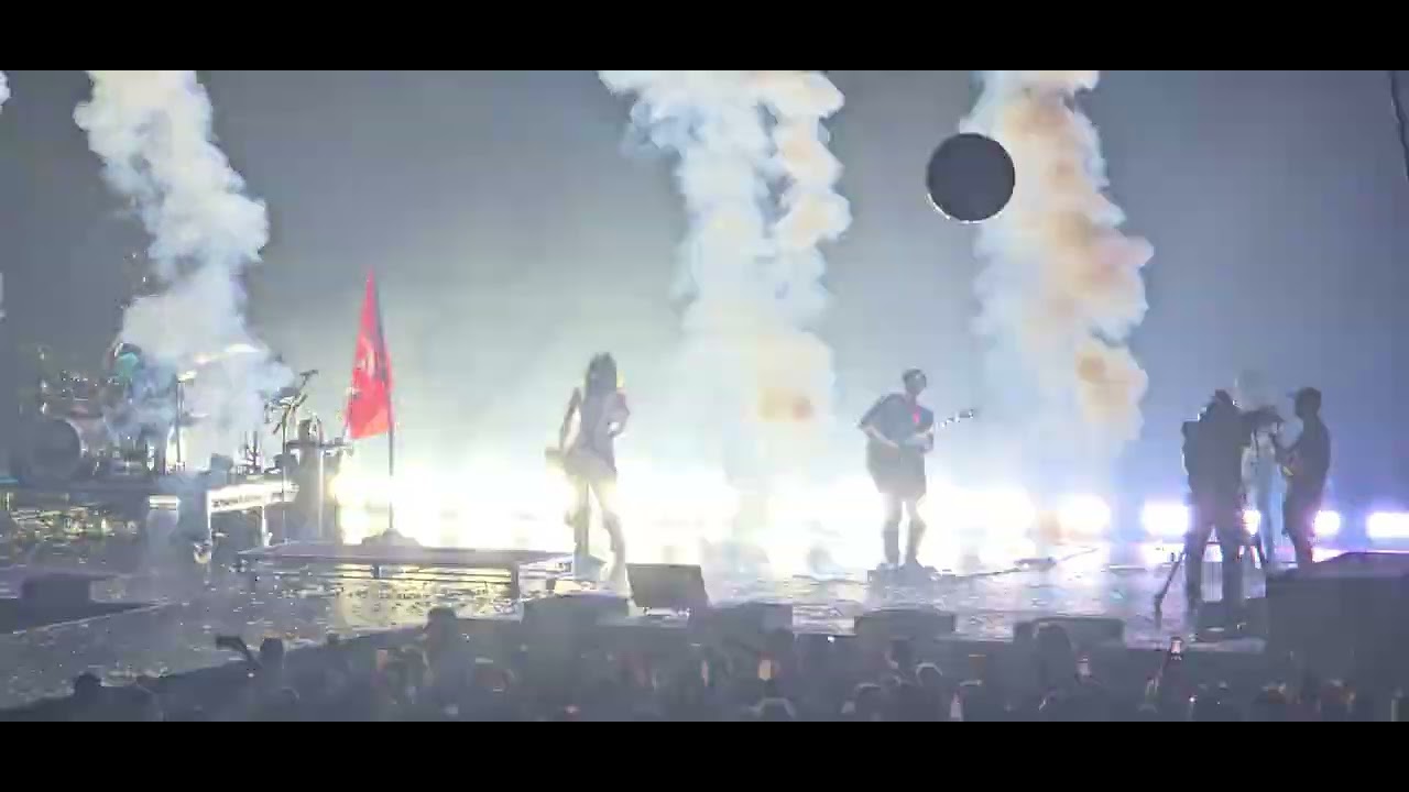 30 Seconds To Mars - The Fantasy (live at The Forum, Los Angeles California, 8/16/25)