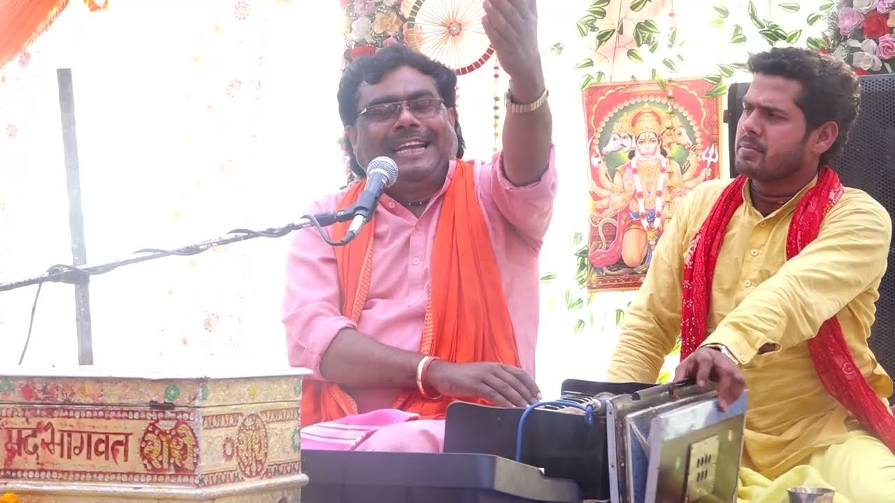 रोहिला फर्रुखाबाद में रुकमनी विवाह के  कुछ पल बड़े भाई ब्रजेश शास्त्री की तरह manjesh Shastri