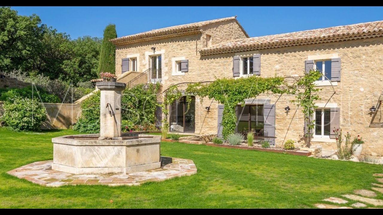 [ Oppède V3041 - Fastueux mas entièrement rénové 🏡 ]