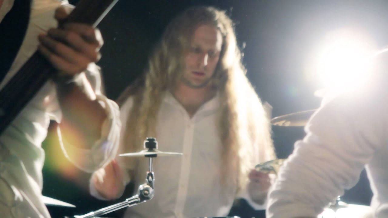 Fountainhead - Fear Is The Enemy OFFICIAL VIDEO