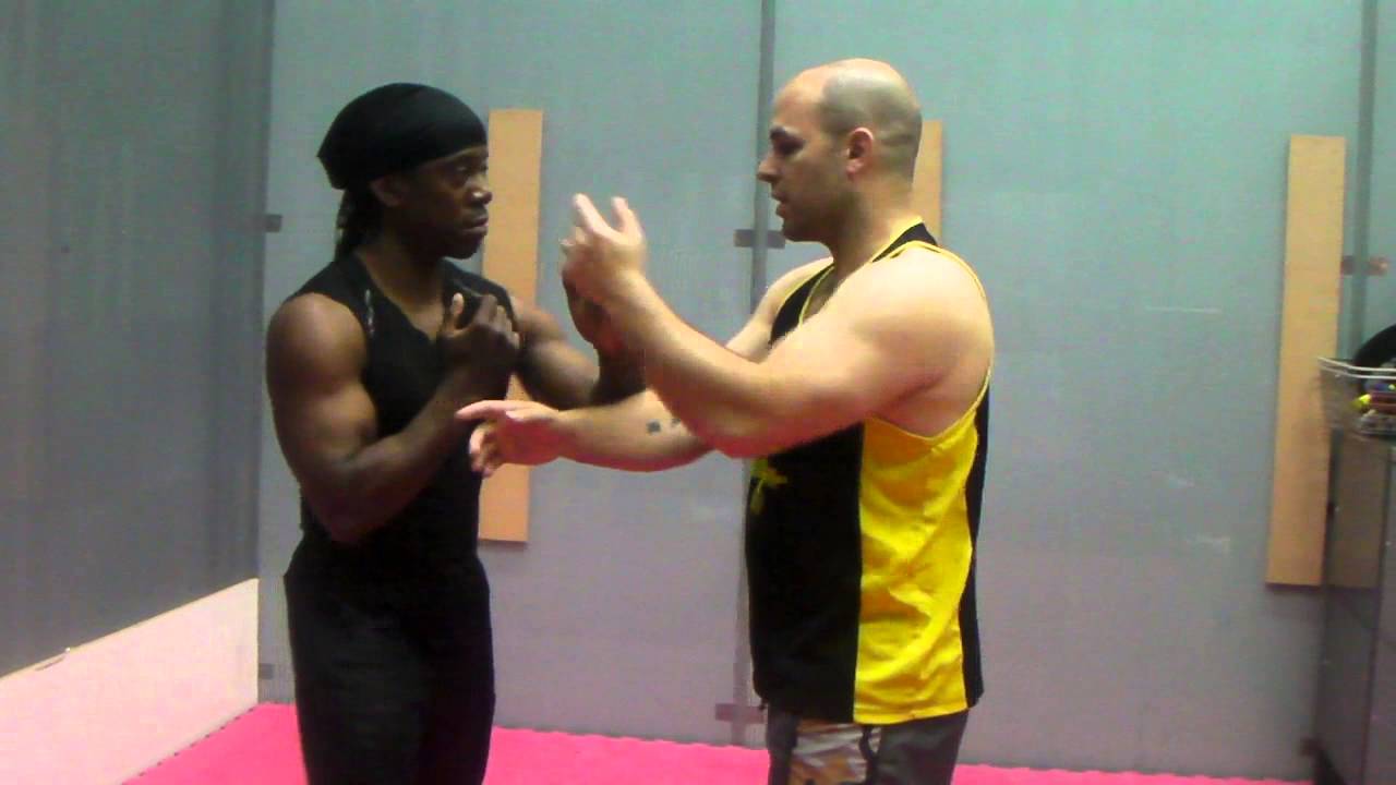 Wing Chun Questions 6 - Turning in Chi Sao by Alan Orr