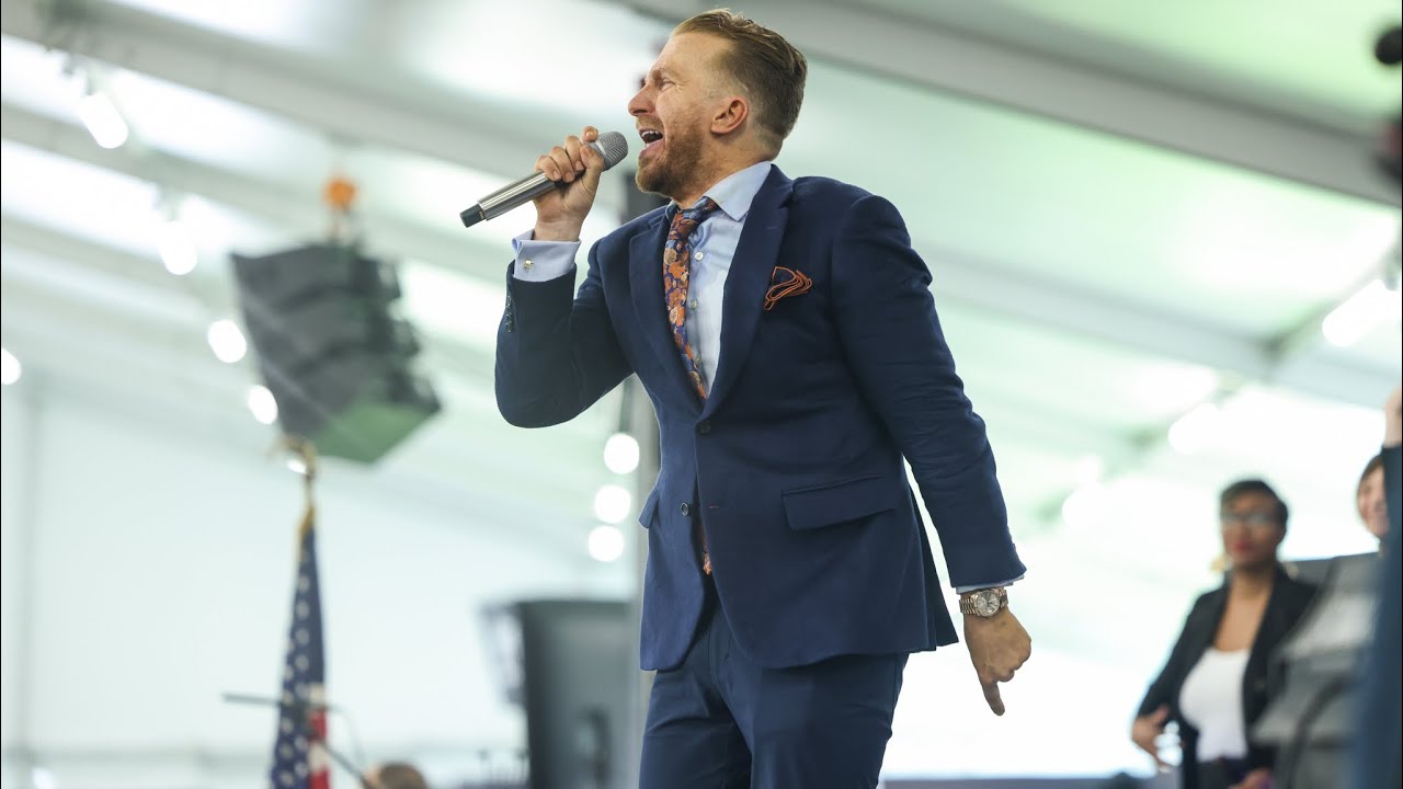 PRAISE WARFARE: 7 Supernatural Benefits Released by Praise
