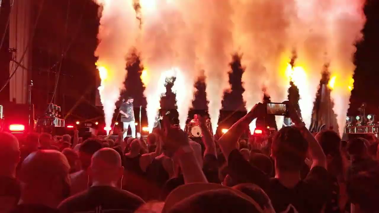 A Day To Remember - Resentment HD LIVE