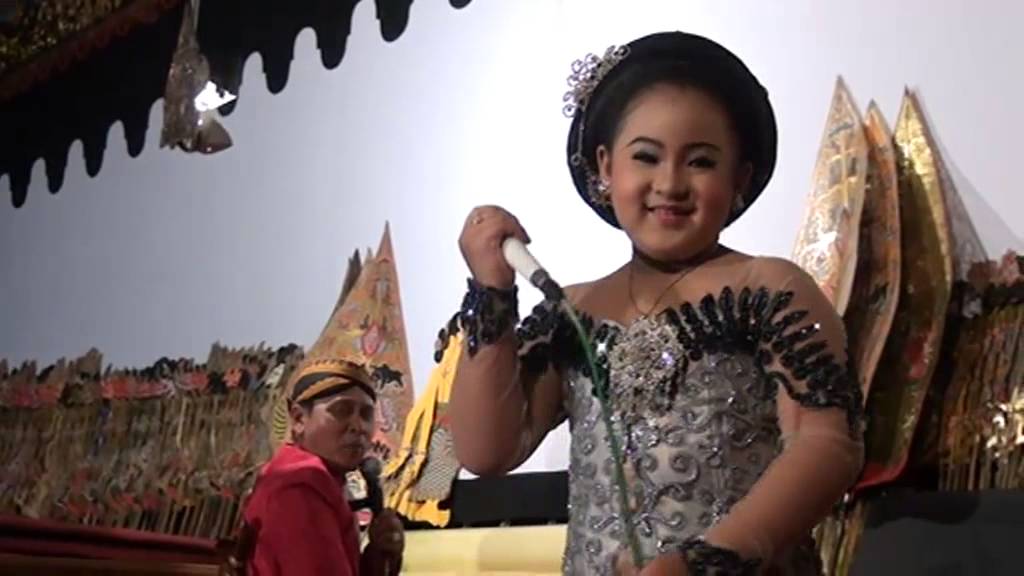 Sinden Cilik Dimas Niken Salindri Pangkur Rinoso