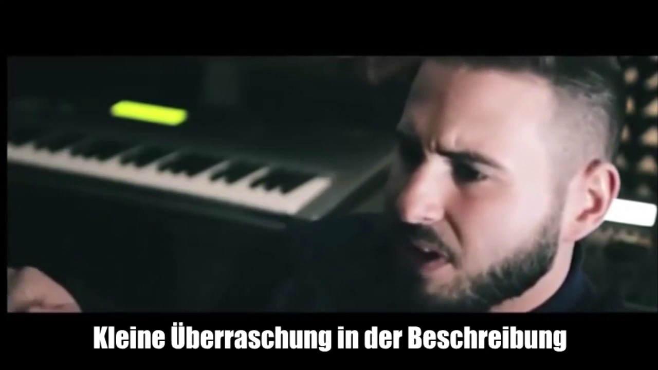 Shindy baut einen Beat im Studio