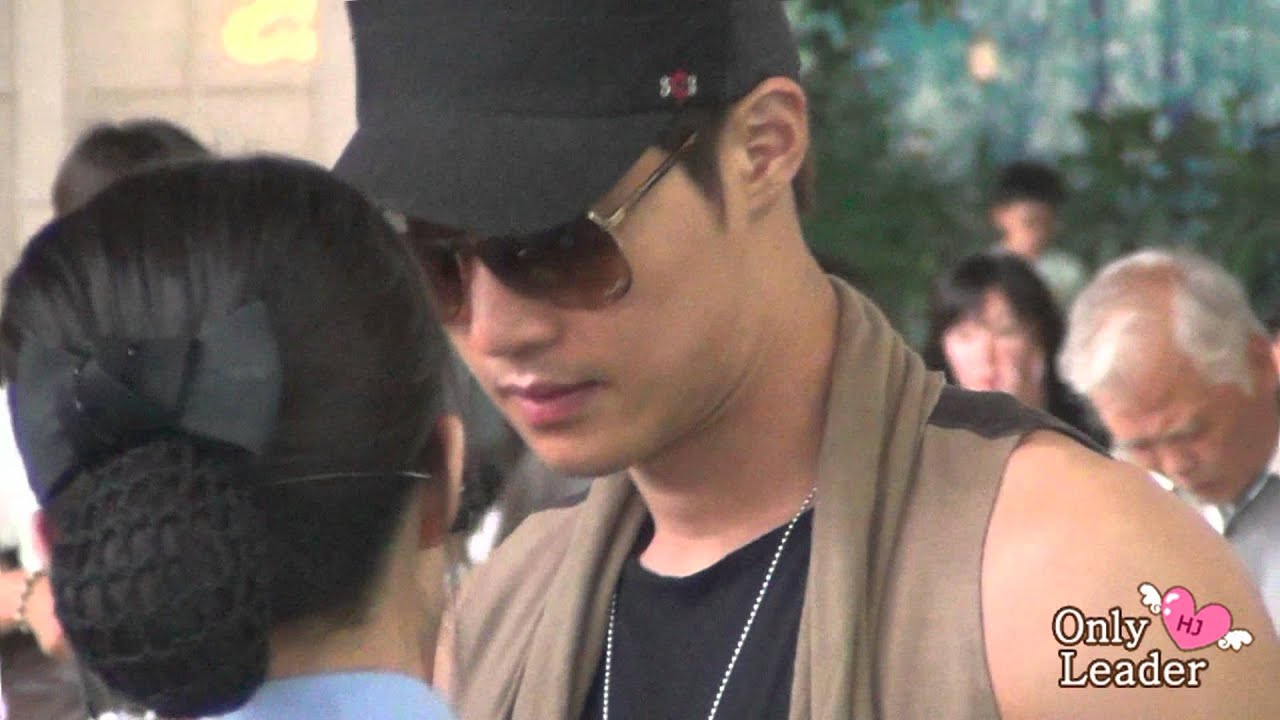 20120724  Kim hyun joong fancam @ Gimpo Airport departed - Japan