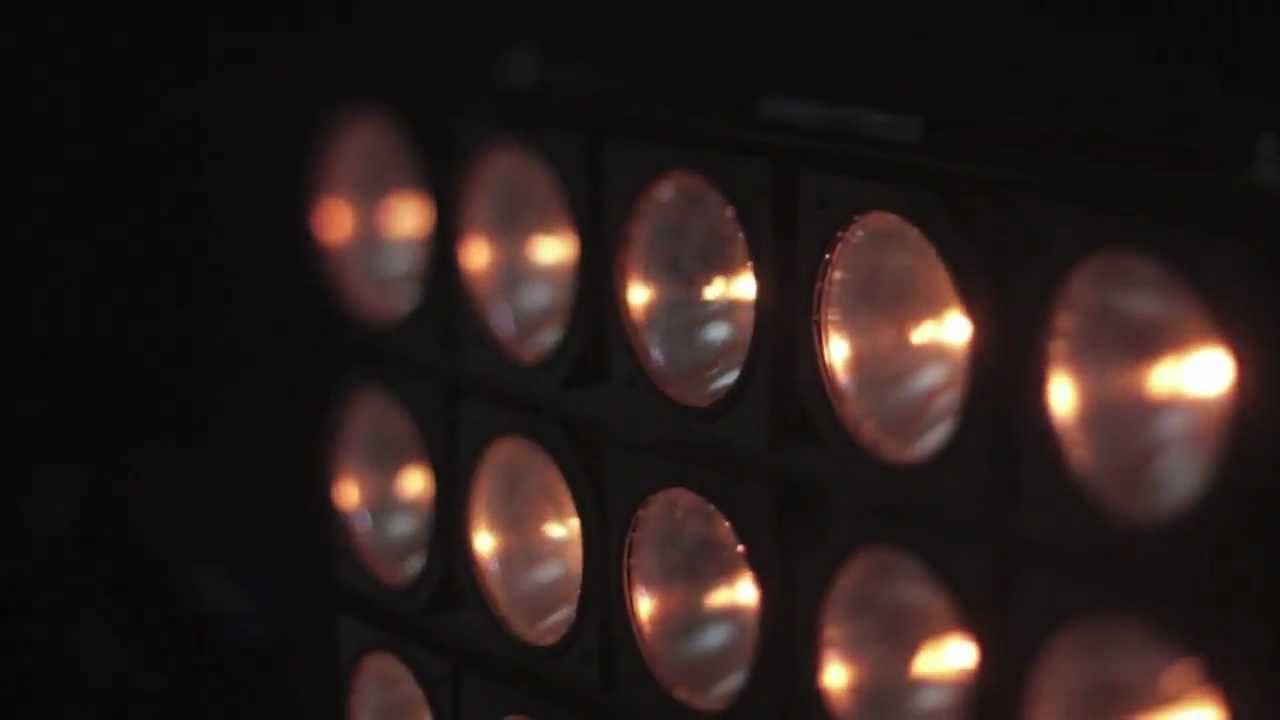 MADRIX software with Jarag controlled by an Avolites Pearl 2008 via DMX-IN