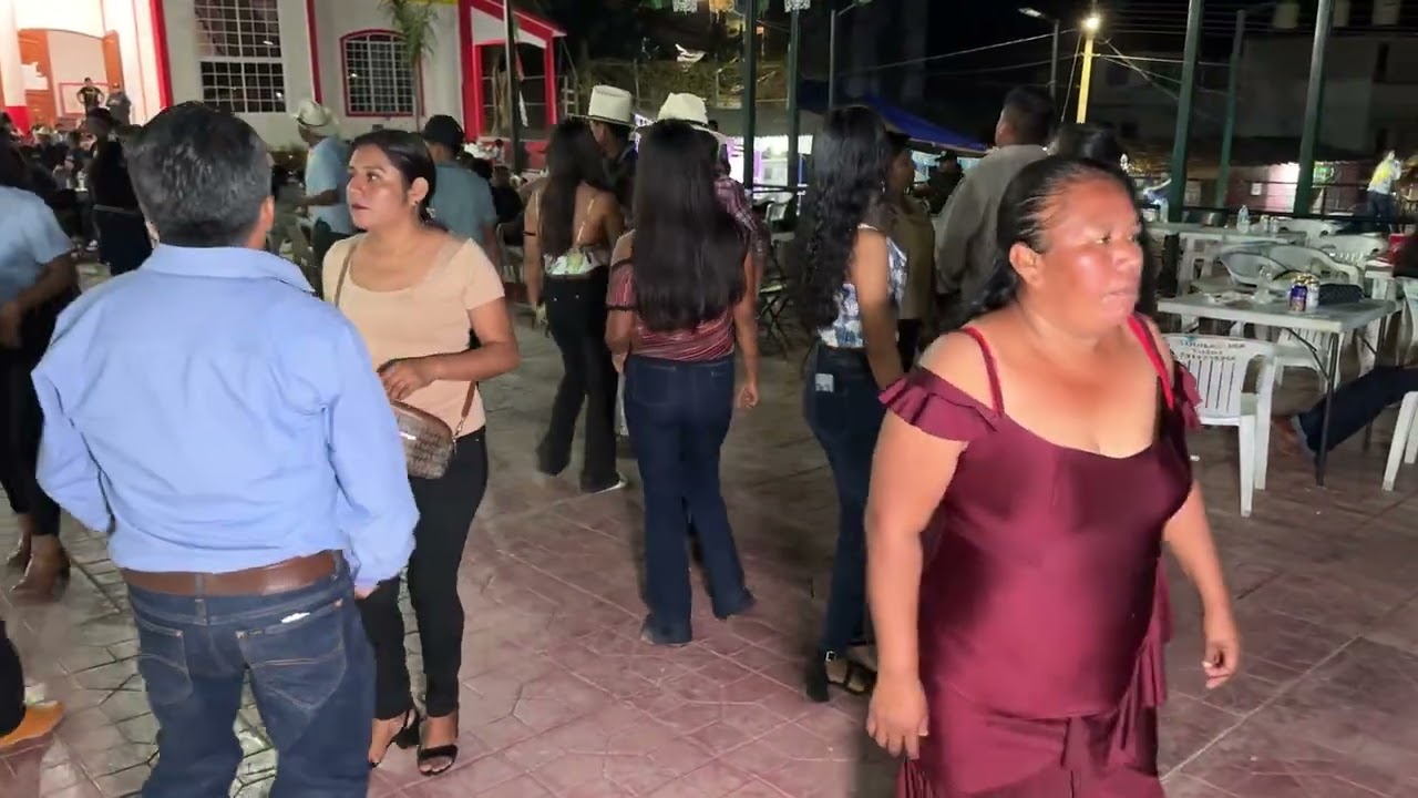 Baile en honor a la Virgen de Guadalupe en Santa cruz del Rincón 2025