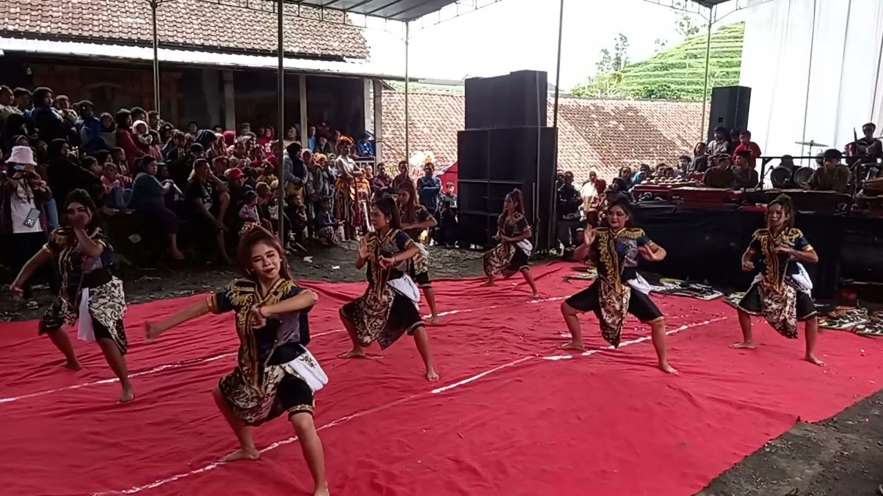 jaran kepang cantik kuthoromo Langen sari