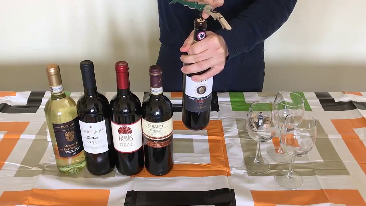 Come Stappare una Bottiglia di Vino Correttamente