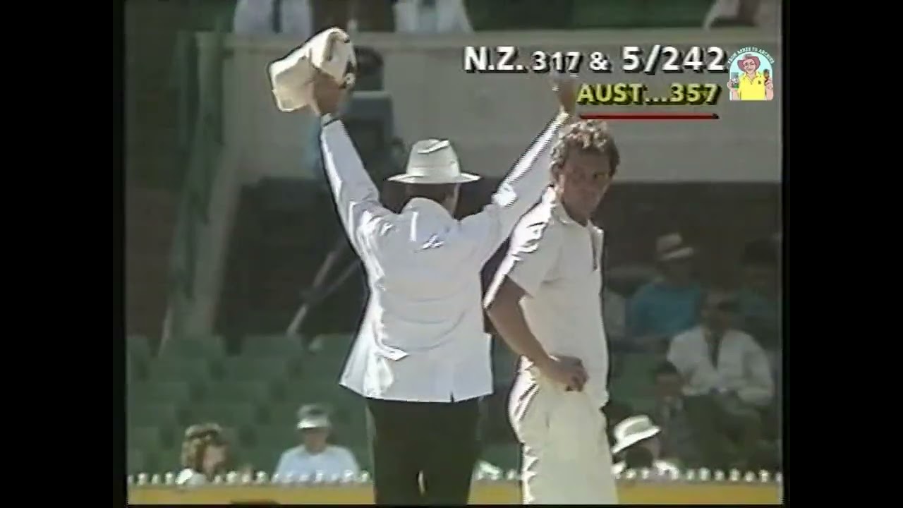 Hadlee goes bang! A massive six off Peter Sleep at the MCG 1987/88