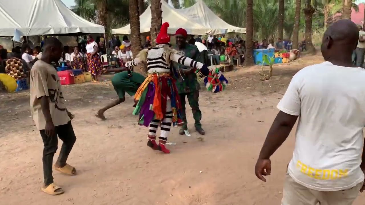 Nwa Ogbodo masquerade performing.