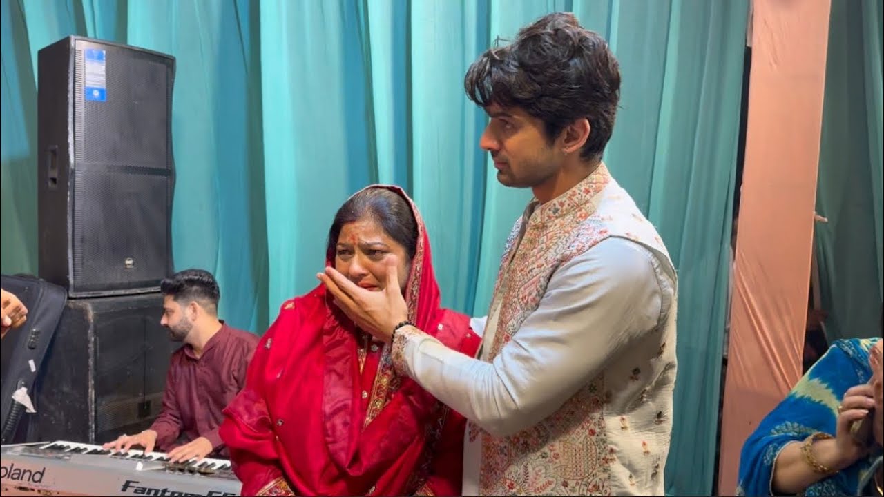 Birthday Pe Maa k khushi k aanshu ♥️🥺🎂😍 || Abhishek Kumar