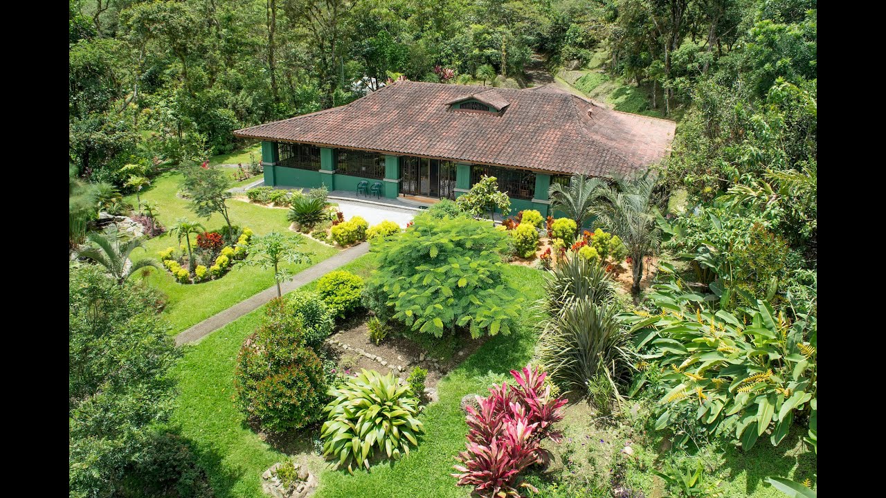 Unique Mountain Retreat/Home for Sale in the Orosi Valley, Costa Rica (Aerial Video)