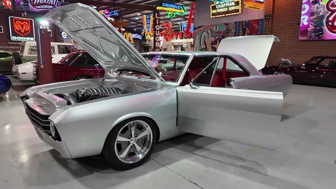 Купе Valiant VG с двигателем Hemi 1969 года выпуска в SEVEN82MOTORS