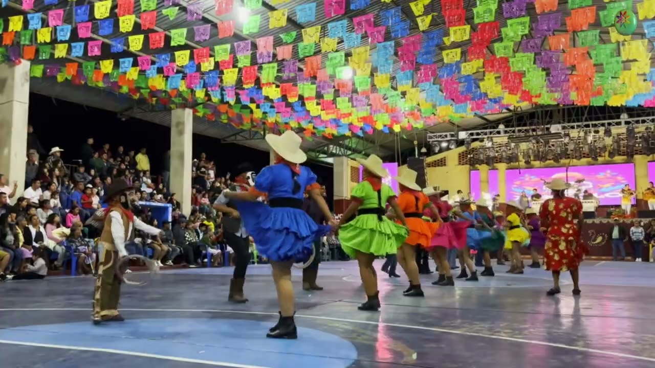 CUADRILLA DE MUJERES, RAICES HUASTECA DE HUEJUTLA DE REYES HGO. EN TEPETITLA XANTOLO 2025