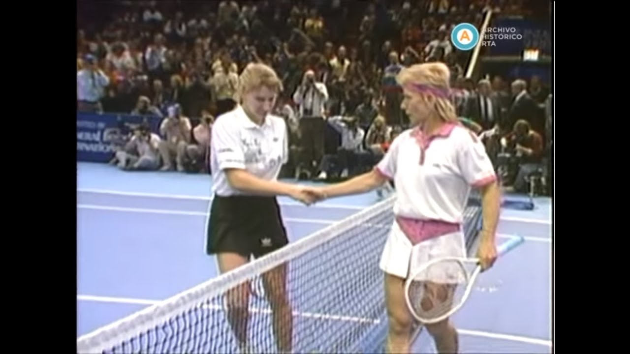 AV-2717 [Graf derrota a Navratilova en el Madison Square Garden] (incompleto)