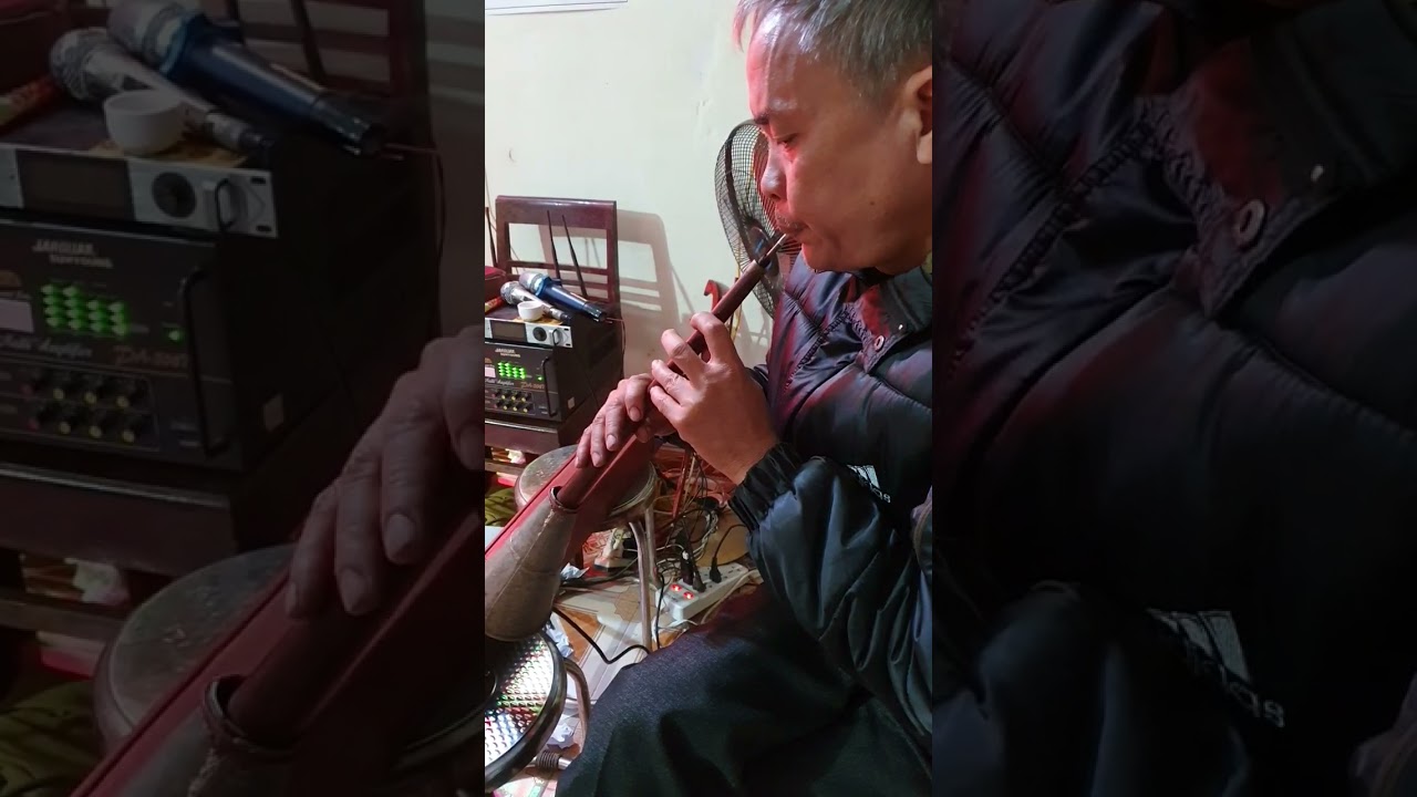 K&egrave;n thờ đ&aacute;m ma