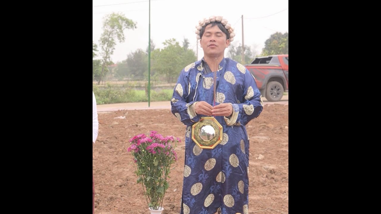 Thầy vũ buôn đất