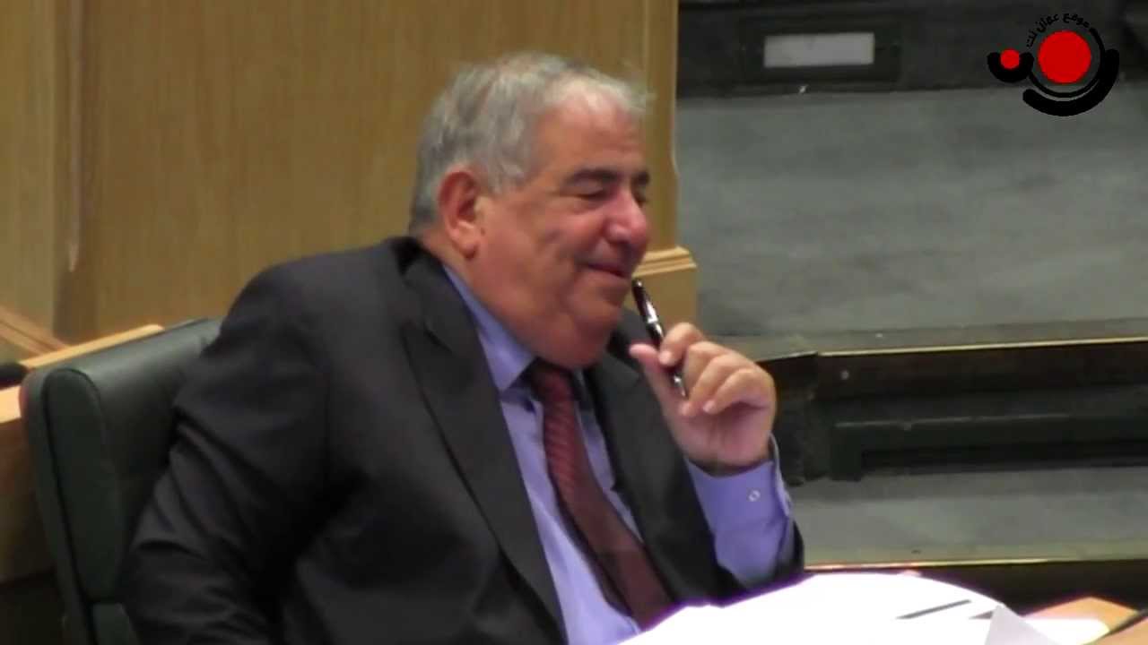 فواز الزعبي يمازح وزير التعليم العالي