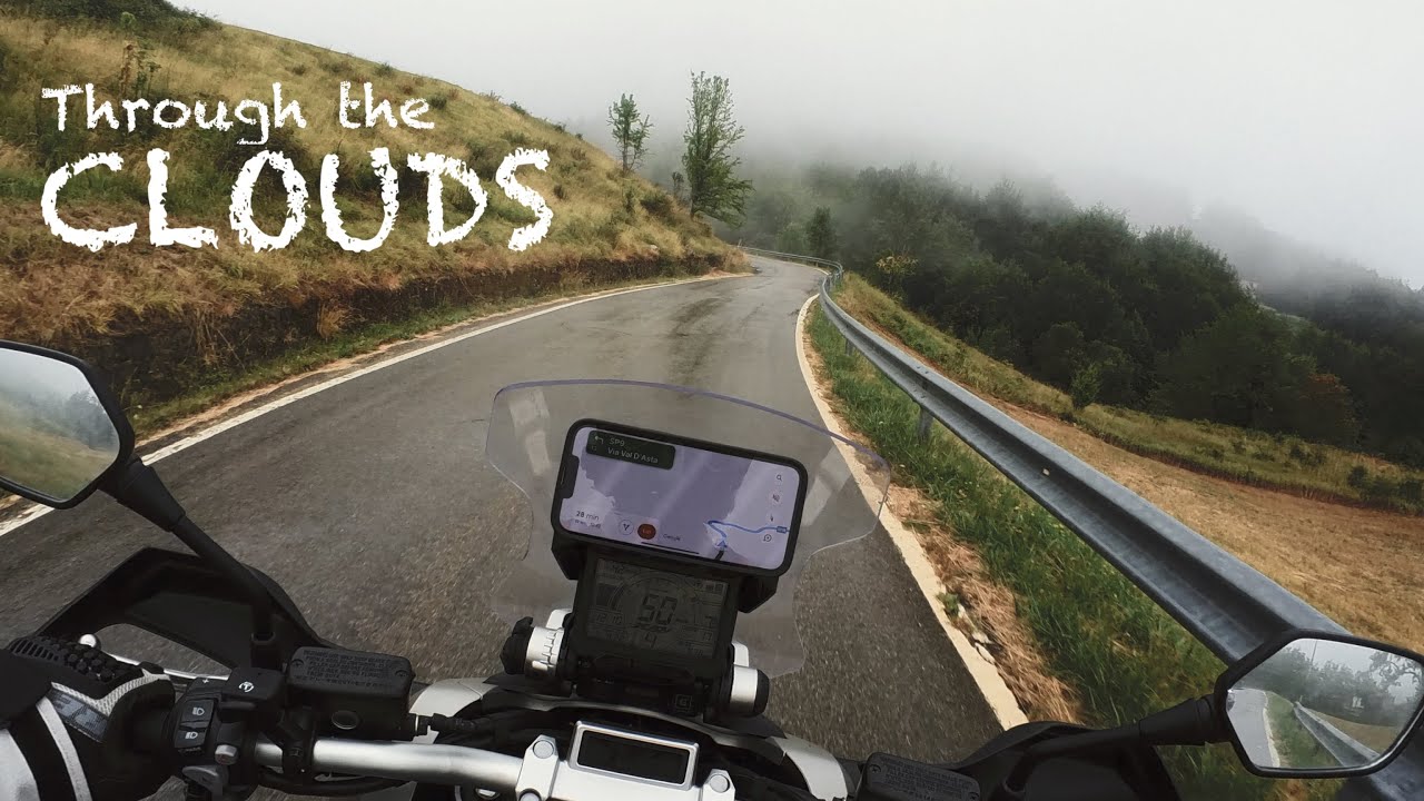Honda X-ADV - Through the Clouds - Passo delle Radici | Civago