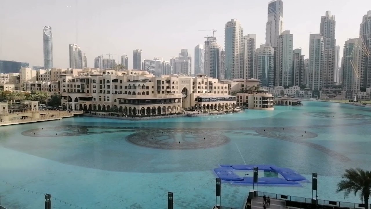 DUBAI MALL FOUNTAIN VIEW