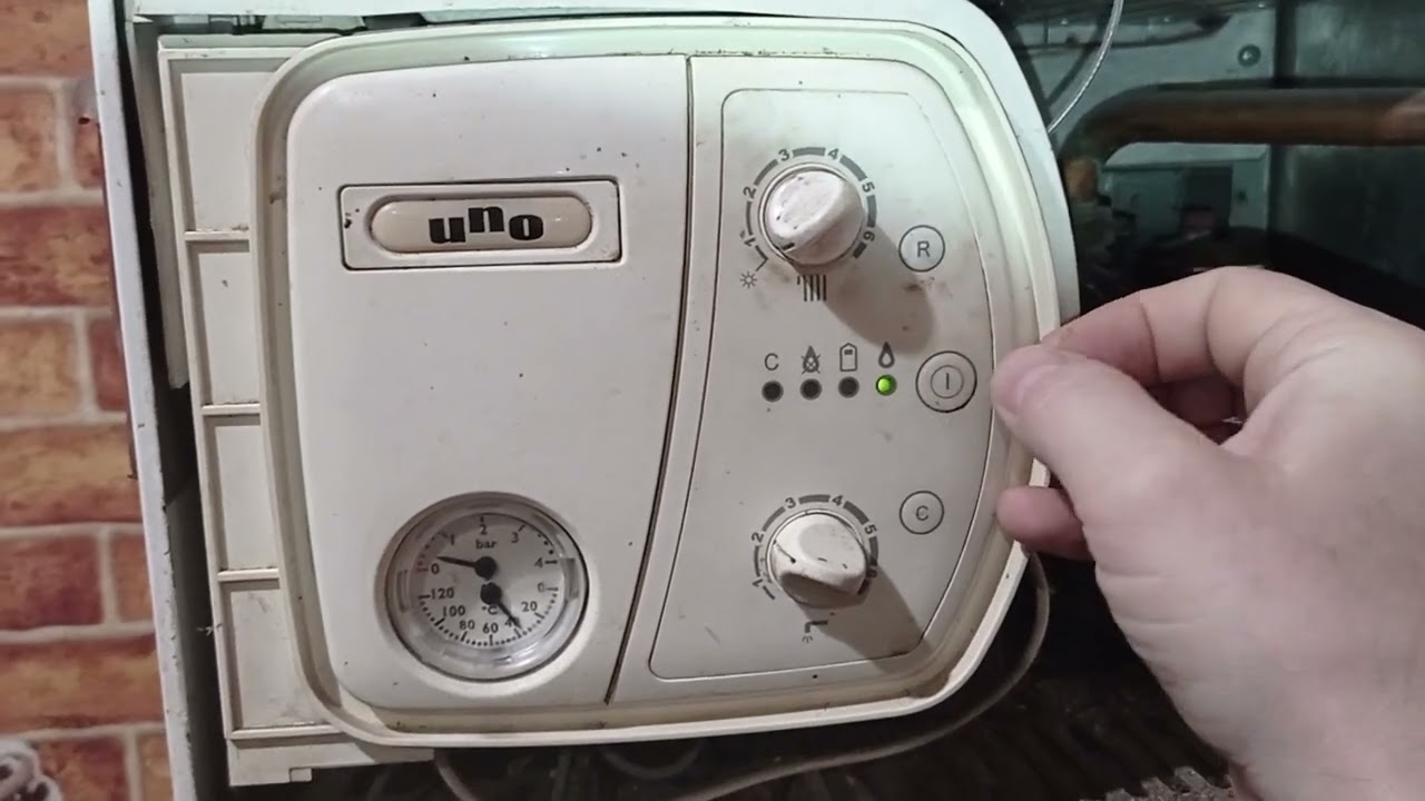 Не отключается отопление на котле Аристон Уно